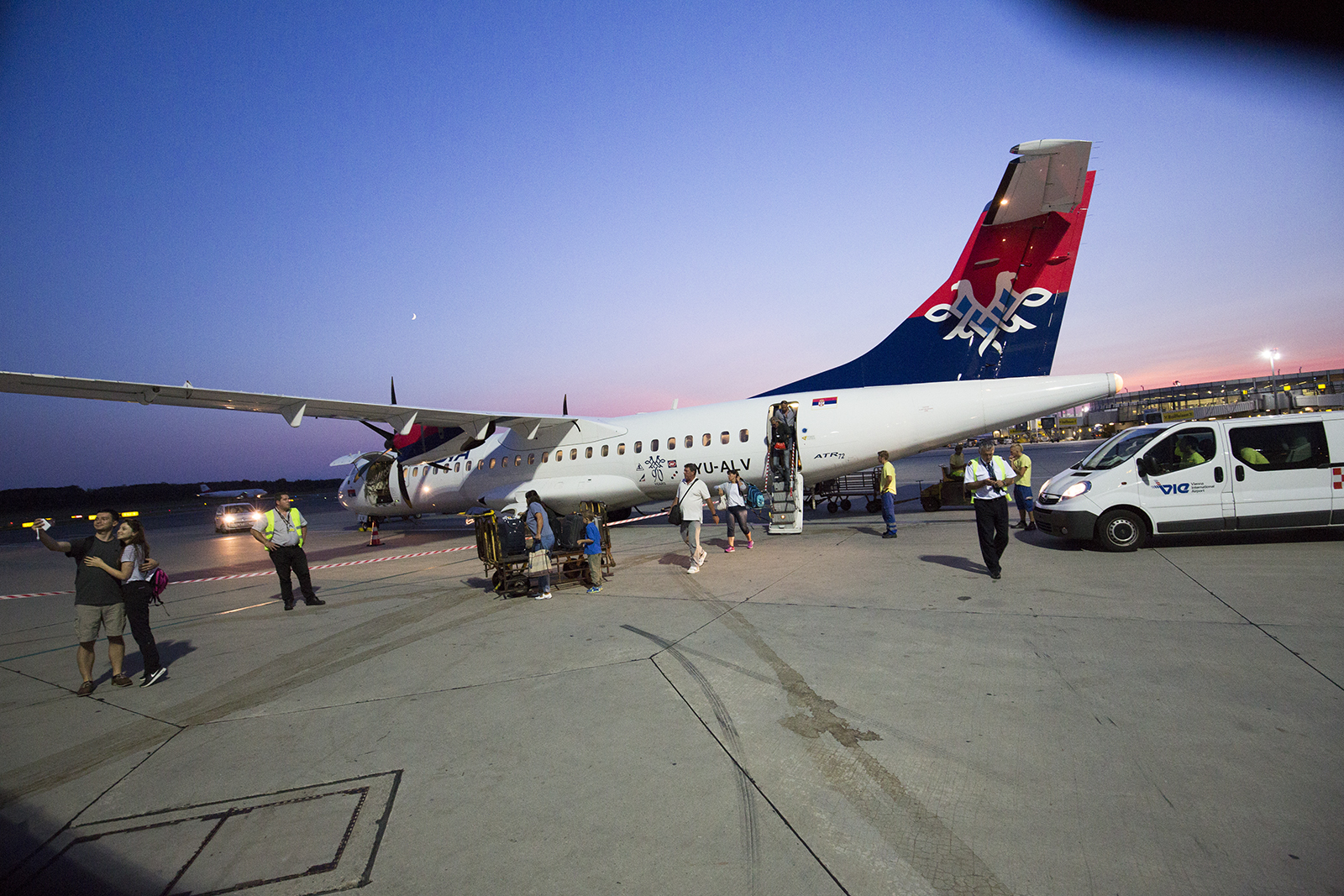 Air Serbia ART 72