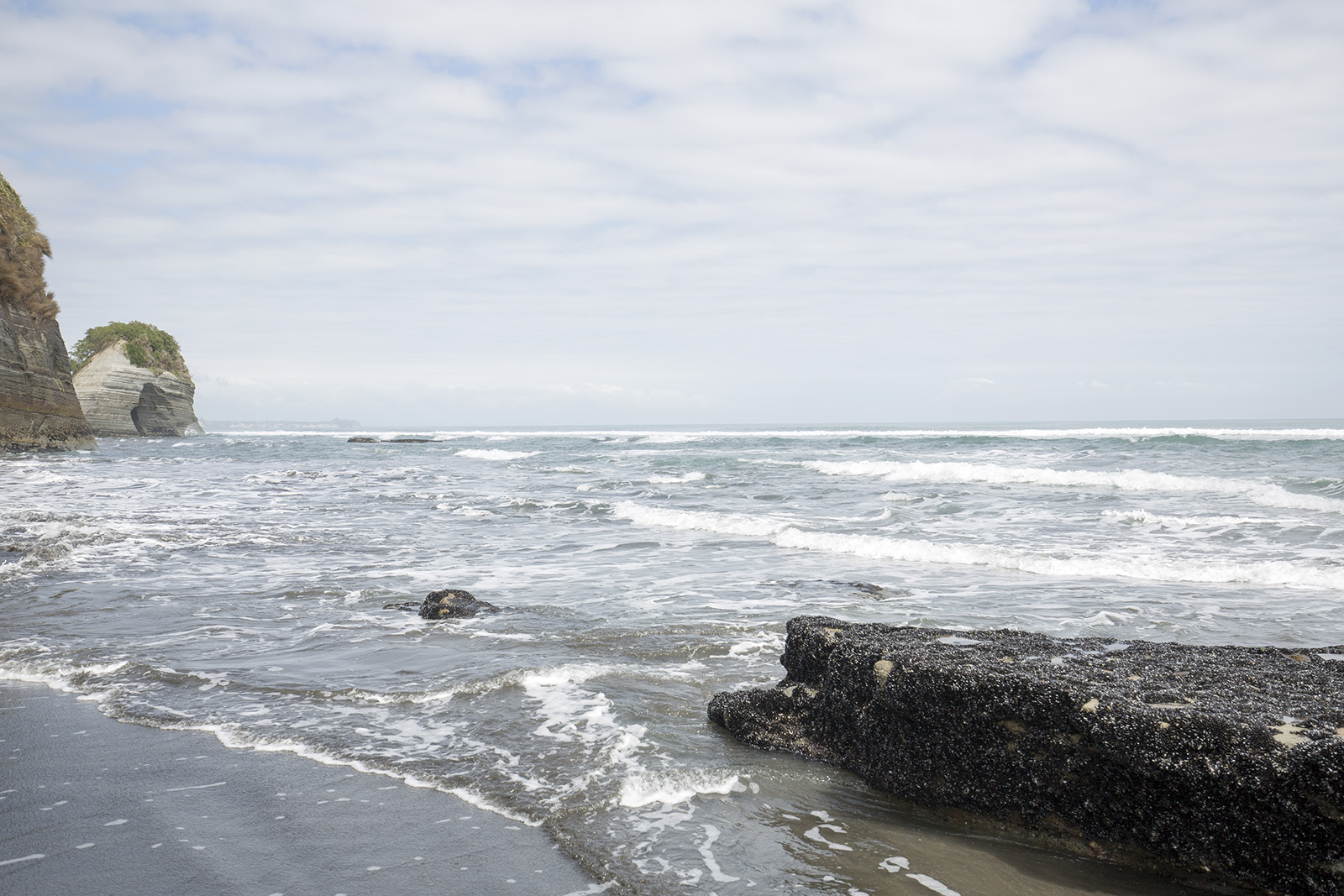 Three Sisters and the Elephant Rock - Tongaporutu